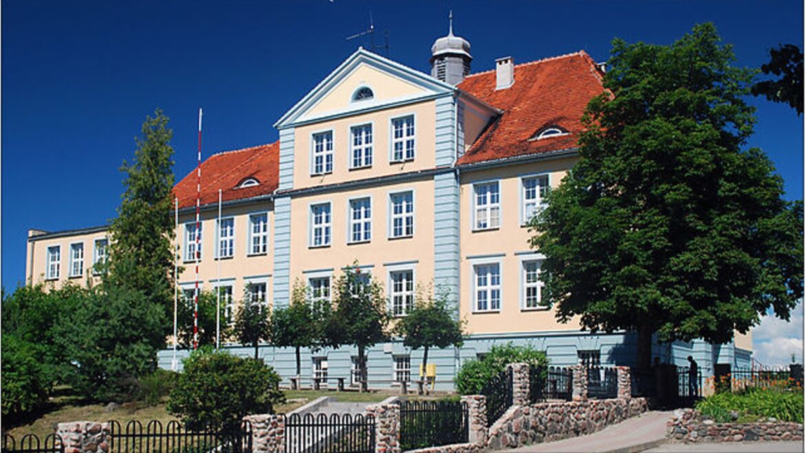 Jest oświadczenie gminy w sprawie konkursu na dyrektora Szkoły Podstawowej w Dzierzgoniu