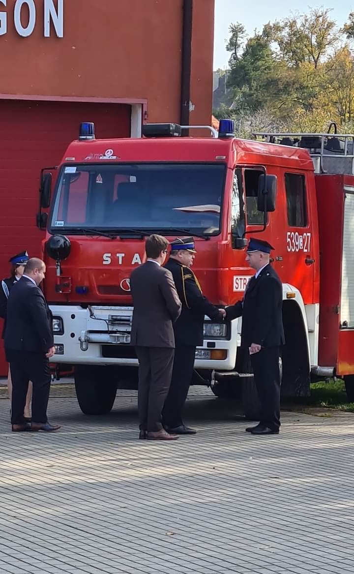 OSP Stary Dzierzgoń pozyskało „nowy” wóz strażacki.