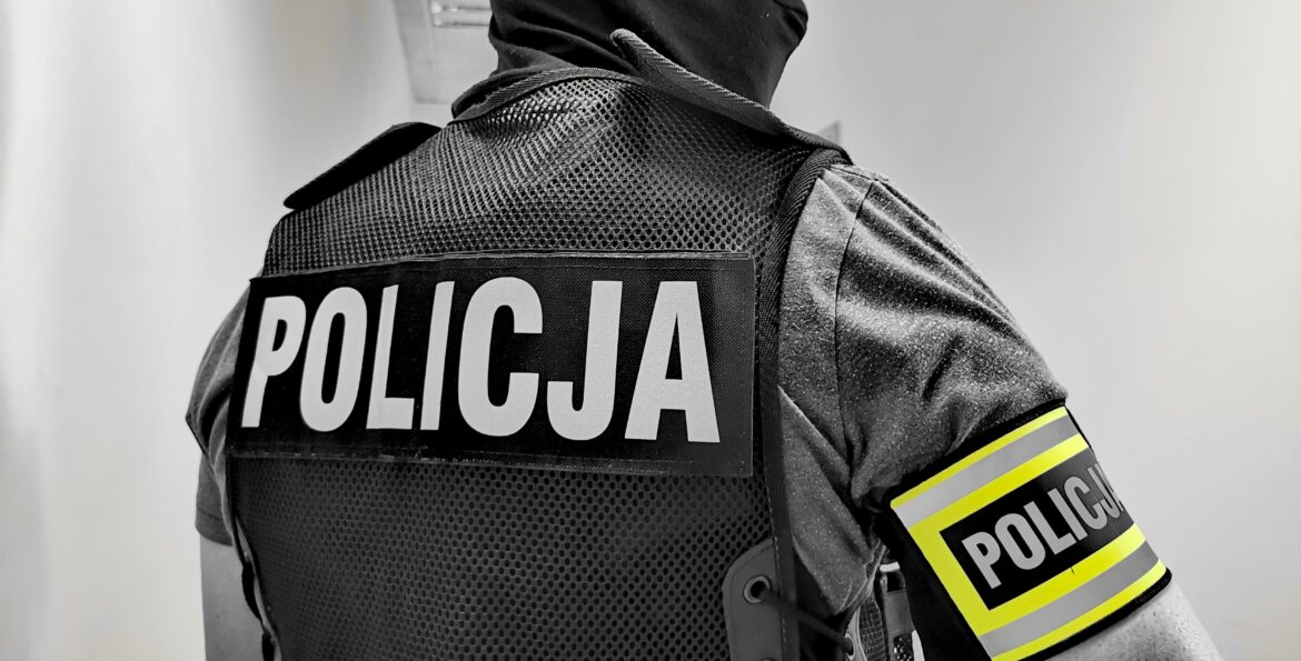Policjanci Posterunku Policji w Dzierzgoniu zatrzymali 28-latka podejrzanego o kradzież.
